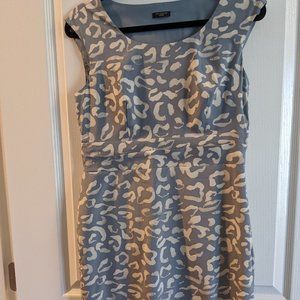 Silk 🧊 Ice Blue & Silvery White Print Dress- Size 10P
